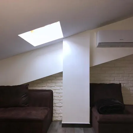 Gioconda's Apartment